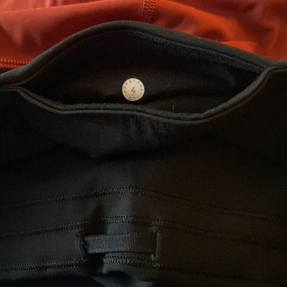 Lulu Biker shorts sz 4 - Picture 4 of 4